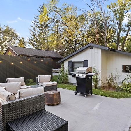 Cozy Home W/ King Bed & Lake Access كاناندياجو المظهر الخارجي الصورة